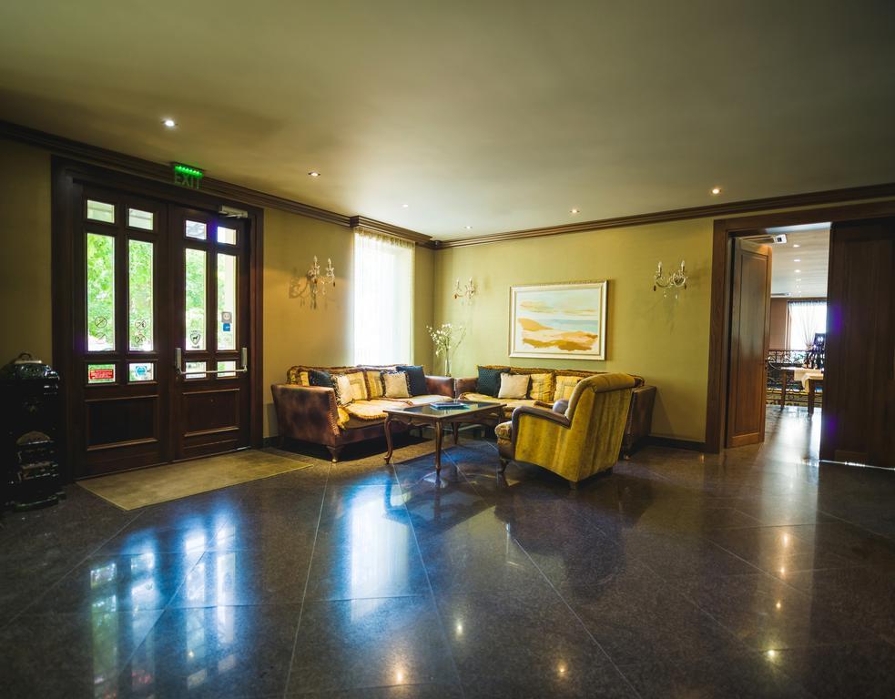 Ventura Boutique Hotel Varna Bagian luar foto
