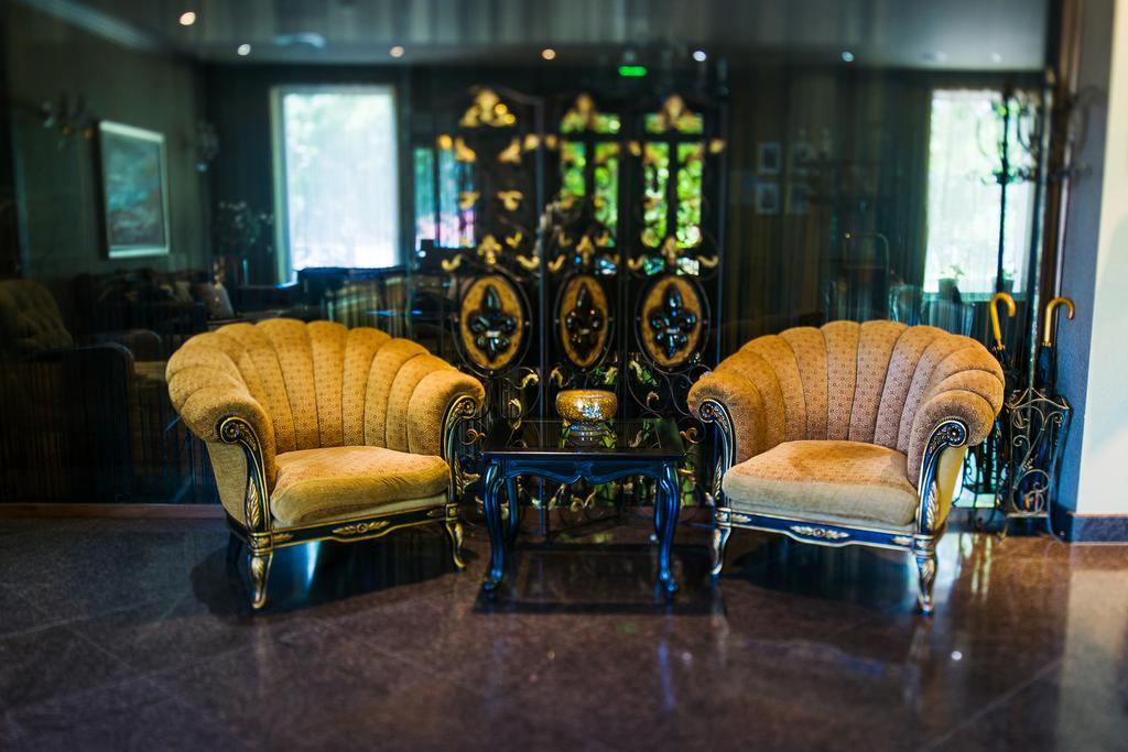 Ventura Boutique Hotel Varna Bagian luar foto