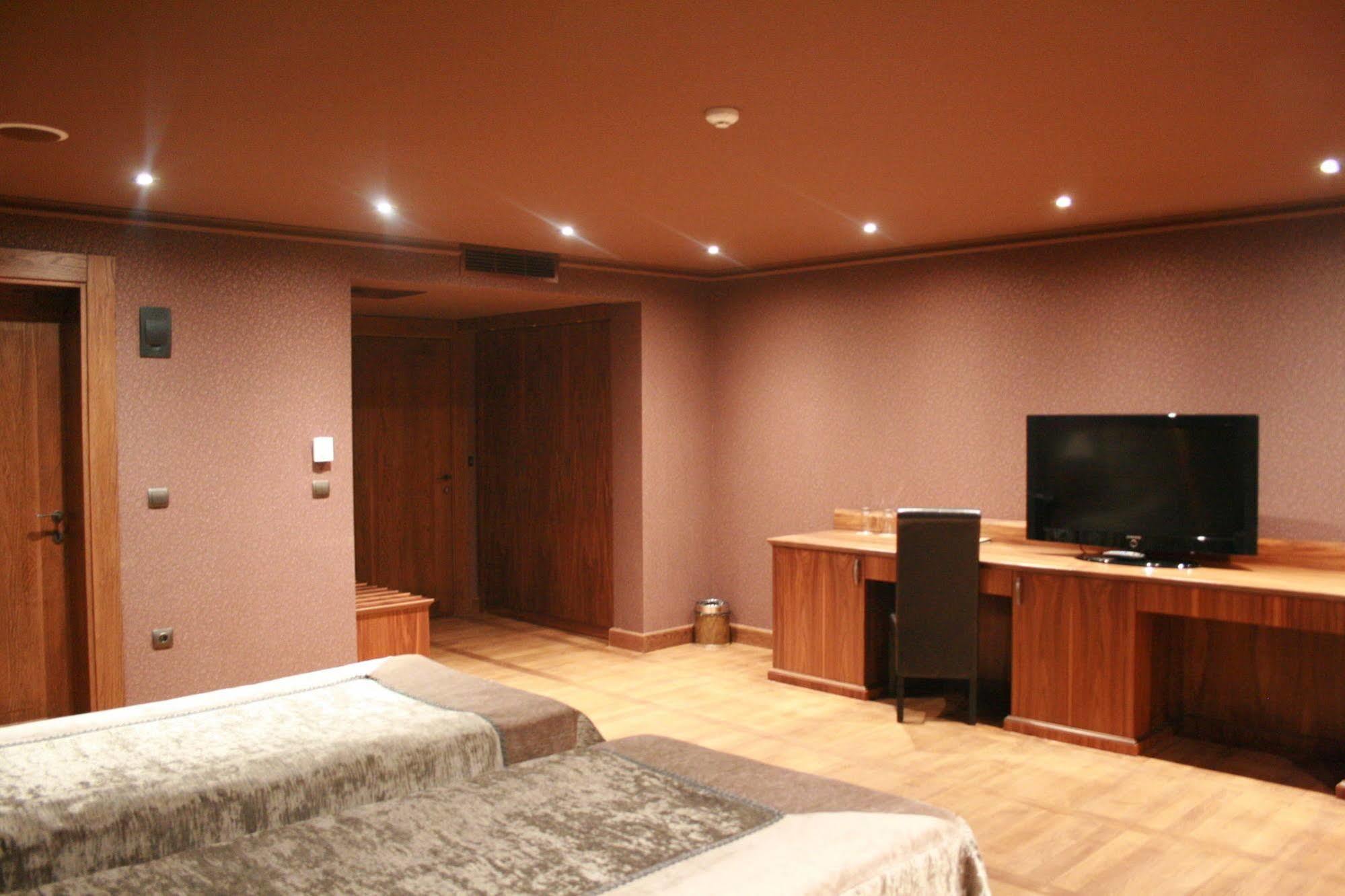 Ventura Boutique Hotel Varna Bagian luar foto