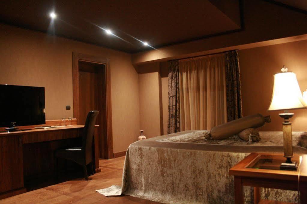 Ventura Boutique Hotel Varna Bagian luar foto